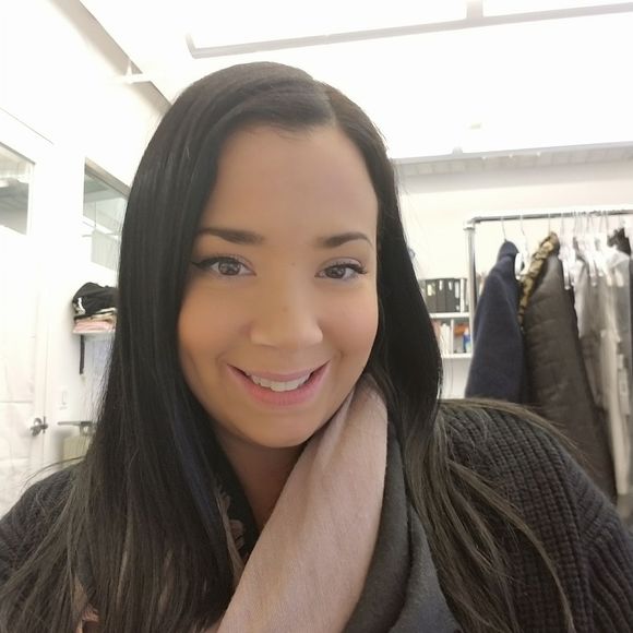 Meet your Posher, Rosa - Picture 1 of 1